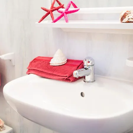 Aparthotel La Conchiglia 3*