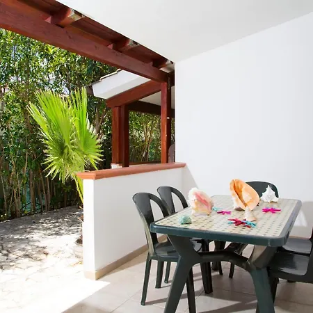 La Conchiglia Aparthotel